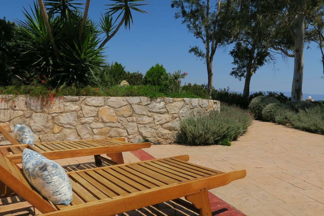 Aeolos A Family Paradise Few Steps From The Beach Kouverta Exteriér fotografie